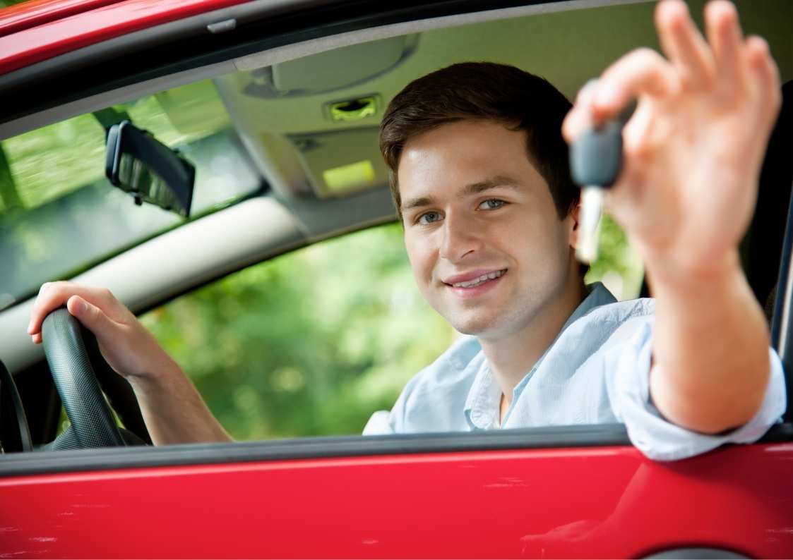 בדרך לרישיון - ממלאים טפסים: המדריך המלא לבירוקרטיה לפני הוצאת רישיון נהיגה